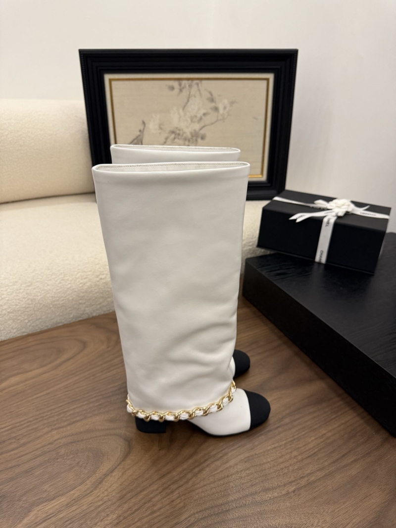 Ch**el boots